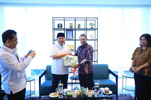 Gubernur Herman Deru Terima Konjen Malaysia, Bahas Peluang Besar Investasi dan Penerbangan Langsung Kuala Lumpur–Palembang