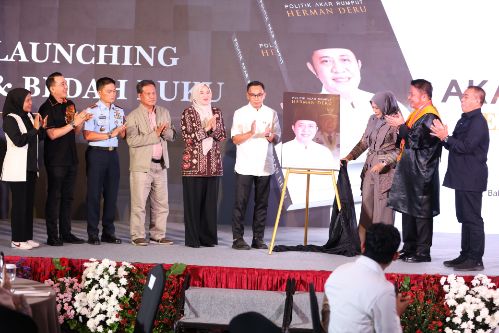 Politik Akar Rumput” Herman Deru Diangkat Menjadi Buku, Panduan Baru Para Politisi Muda