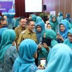 Buka Sosialisasi 'Aku Hatinya PKK', Ratu Dewa Ajak ASN Tanam Sayur dan Ternak Ikan di Rumah