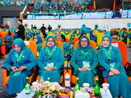 Febrita Lustia Dorong PKK Sumsel Lebih Progresif, Serap Inovasi dari Rakernas X di Samarinda