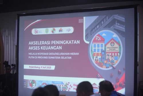 Sekda Edward Candra Buka Rakor Literasi Keuangan, Dorong Peran Koperasi Merah Putih Tingkatkan Ekonomi Desa