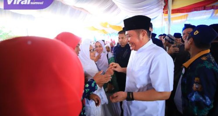 Gubernur Herman Deru Hadiri Pengajian Akbar Tahun Baru Islam di OKU Timur