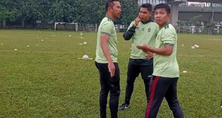 M Ali Ramadon, Dari Skuat SFC U21 hingga Menjadi Asisten Pelatih Tim Senior Sriwijaya FC