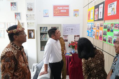 Menteri Supratman dan Gubernur Herman Deru Tinjau Posbankum 5 Ilir, Dorong Penyelesaian Sengketa Hukum Berbasis Masyarakat