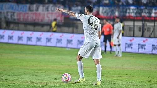 Matricardi Yakin Persib Bisa Pertahankan Dominasi di SUPER League