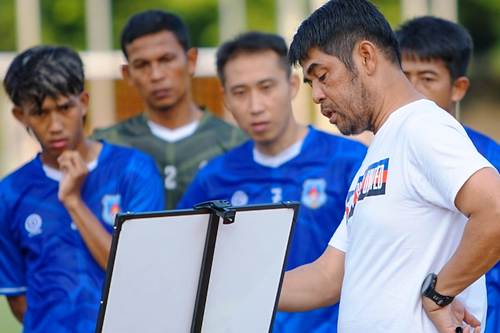 Resmi! Ini Susunan Lengkap Jajaran Pelatih Sumsel United FC Musim 2025/26
