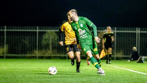 Pelatih-Apresiasi-Uji-Coba-Perdana-di-Australia--Persebaya-Menang-2-0 Persebaya Buka Tur Australia dengan Kemenangan, Pelatih Puji Semangat Tim di Laga Perdana