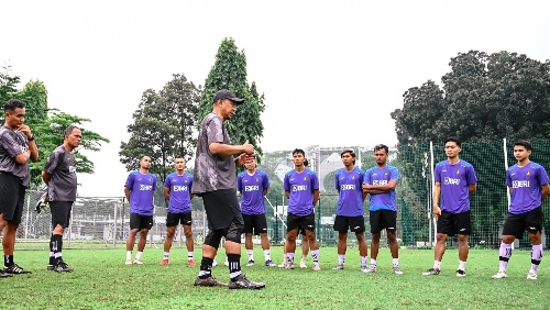Coach RD Beberkan Yel-Yel Rahasia Liga All-Star Indonesia di Piala Presiden 2025!