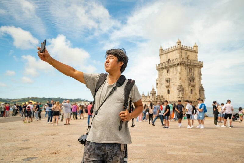 RoaminRabbit: eSIM dan Manfaatnya untuk Koneksi Digital. Foto: viralsumsel.com