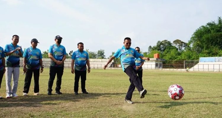Wali Kota Prabumulih Buka Walikota Cup 2025: Gairahkan Sepak Bola Lokal, Dorong Ekonomi Warga