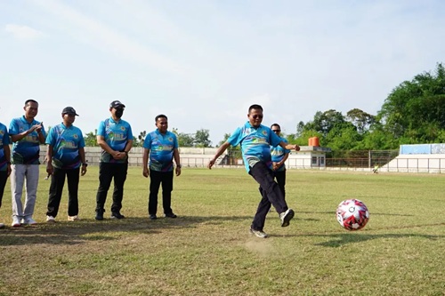 Wali Kota Prabumulih Buka Walikota Cup 2025: Gairahkan Sepak Bola Lokal, Dorong Ekonomi Warga