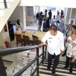 Wali Kota Prabumulih Salurkan Bantuan ATENSI Tahap III untuk Lansia dan Disabilitas