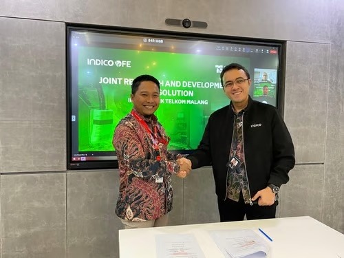 INDICO DFE & SMK Telkom Malang Jalin Inovasi Sensor IoT untuk Kandang Ayam Broiler. Foto : viralsumsel.com
