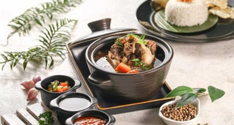 Dari Lensa ke Lidah: Ketika Foto Makanan Jadi Kunci Reservasi
