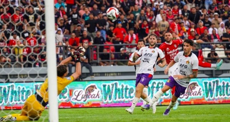 Bali United Selamat dari Kekalahan, Persik Kediri Bawa Pulang Poin di Gianyar