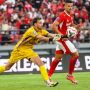 8 Kali Gagalkan Serangan Bali United, Leo Navacchio Jadi Tembok Kokoh Persik Kediri
