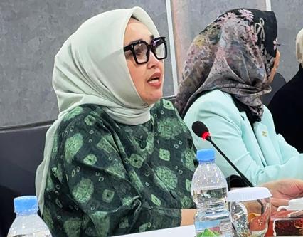 Anggota DPD RI Hj Eva Susanti Sampaikan Tiga Isu Penting ke Kemenhub dalam Raker di Senayan