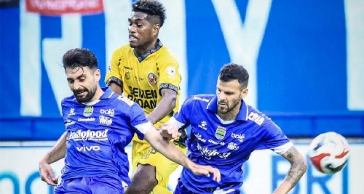 Eduardo Almeida Tetap Apresiasi Performa Semen Padang Meski Takluk di Kandang Persib