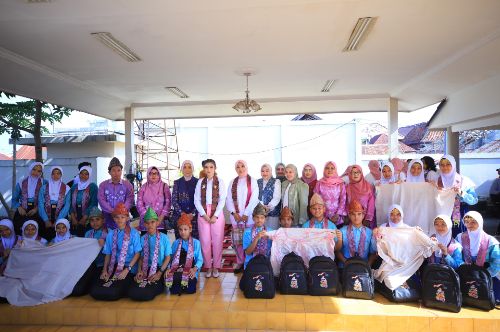 Dukung Kain Tradisional, Dekranas Ajak Perajin Sumsel Lestarikan Teknik Manual di Tengah Gempuran Kain Printing