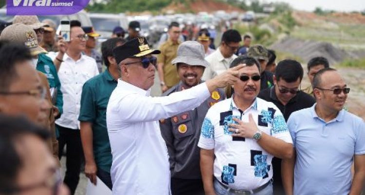 Wagub Cik Ujang Tinjau Jalan Khusus Pertambangan, Pastikan Larangan Truk Batu Bara di Jalan Negara Berlaku 2026