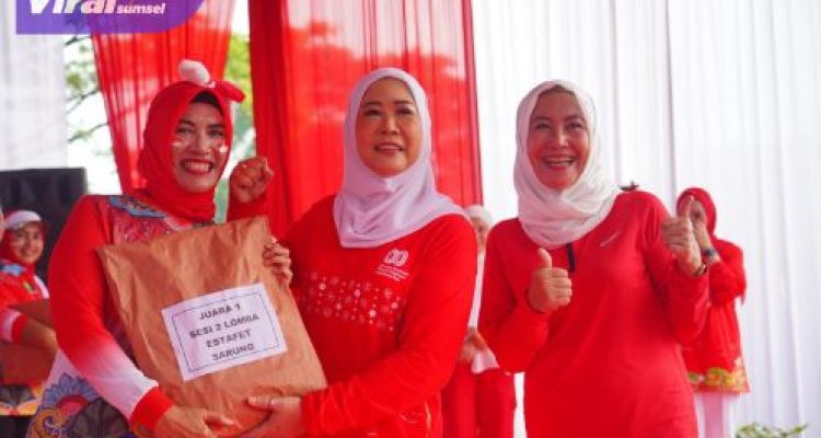 Ketua TP PKK Sumsel Feby Deru Kompak Bersama Persit KCK Meriahkan Lomba HUT ke-80 RI di Jasdam II/Sriwijaya
