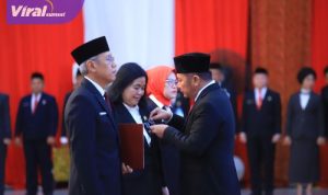 Gubernur Herman Deru Sematkan Satyalancana Karya Satya kepada 321 ASN Sumsel, Simbol Loyalitas dan Integritas Pegawai