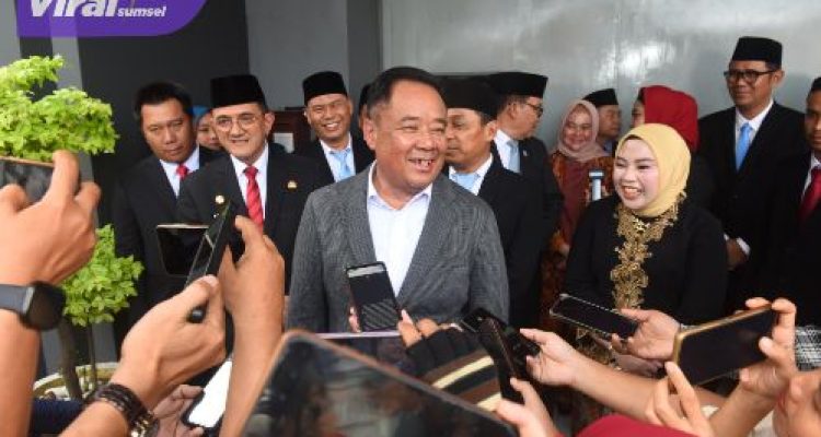 Wagub Cik Ujang Serahkan Remisi HUT RI ke-80, 11.495 Napi di Sumsel Dapat Pengurangan Masa Hukuman