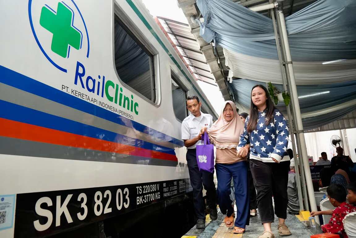 KAI Divre IV Tanjungkarang Hadirkan Rail Clinic di Stasiun Kotabumi, Wujud Pelayanan dan Edukasi Kesehatan untuk Masyarakat. Foto: viralsumsel.com