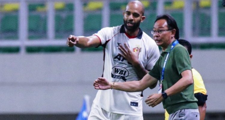 Ong Kim Swee Mantapkan Strategi Persik Kediri Demi Raih Kemenangan Perdana Lawan PSBS Biak