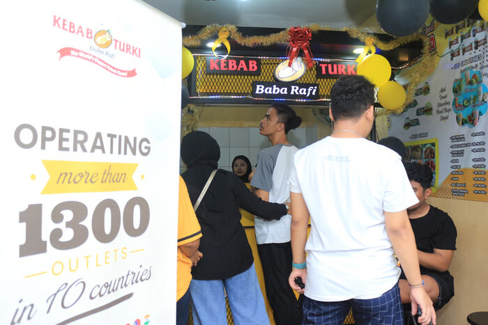 Outlet Baru Kebab Turki Baba Rafi di Tangerang Selatan. Foto: viralsumsel.com