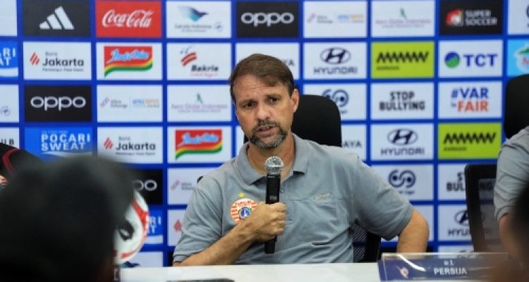 Pelatih Kapala Persija Jakarta Mauricio Souza. Foto : viralsumsel.com /iLeague