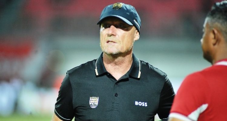 Peter de Roo Apresiasi Start Manis Persis Solo di Laga Perdana BRI Super League