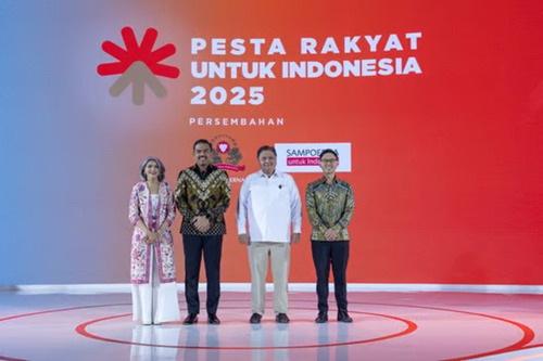 Sampoerna Perkuat Kemandirian Ekonomi Rakyat Lewat Peningkatan Daya Saing Nasional dan Sinergi Lintas Sektor dalam Pesta Rakyat untuk Indonesia 2025. Foto: viralsumsel.com Sampoerna Perkuat Kemandirian Ekonomi Rakyat Lewat Peningkatan Daya Saing Nasional dan Sinergi Lintas Sektor dalam Pesta Rakyat untuk Indonesia 2025. Foto: viralsumsel.com