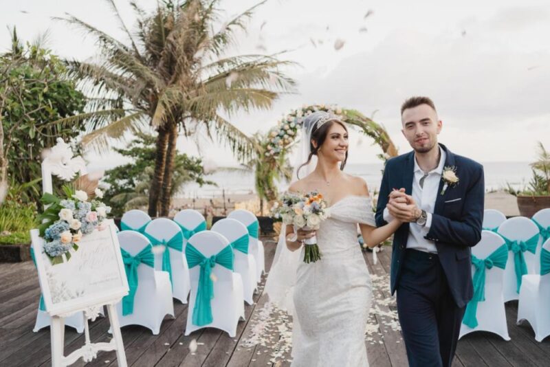 Inspirasi Wedding Nuansa Flora di Swarga Suites Bali Berawa. Foto: viralsumsel.com