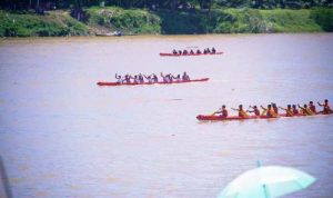 Berlomba Mendayung Hingga Finish, Sebanyak 40 Tim Perahu Bidar Siap Bertarung