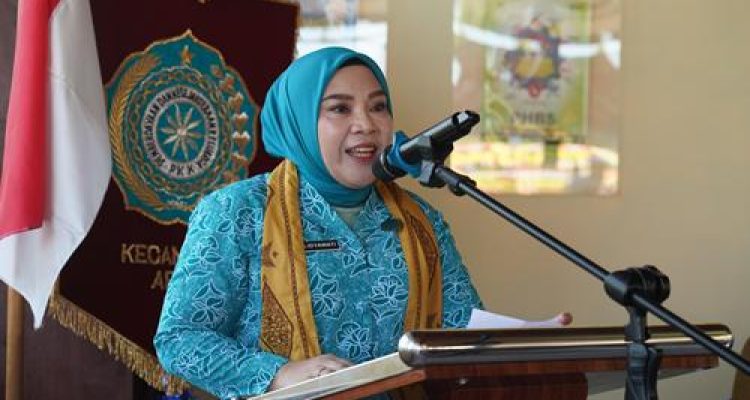 Staf Ahli TP PKK Sumsel, Lidyawati Cik Ujang