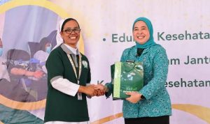 Bersama Charitas Group, Ketua TP PKK Palembang Langsungkan Skrining Stunting di Kecamatan Sukarami