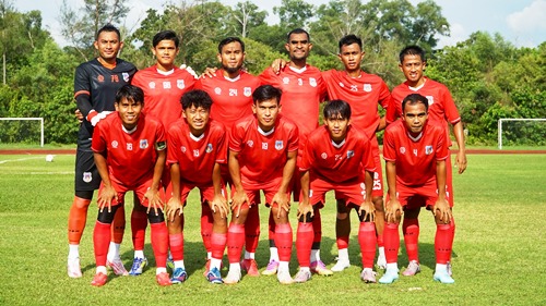 Nilmaizar Fokus Perbaiki Lini Belakang Sumsel United Jelang Championship 2025/26