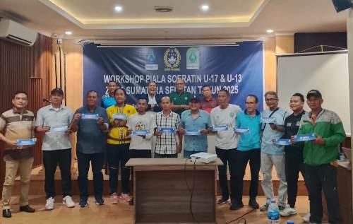 PSSI Sumsel Gelar Workshop Piala Soeratin U-13 dan U-17 2025, Tekankan Disiplin dan Kepatuhan Regulasi
