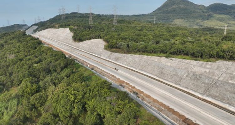 79% Jadi Kenyataan! Tol Probowangi Siap Buka Gerbang Ekonomi Baru di Ujung Jawa
