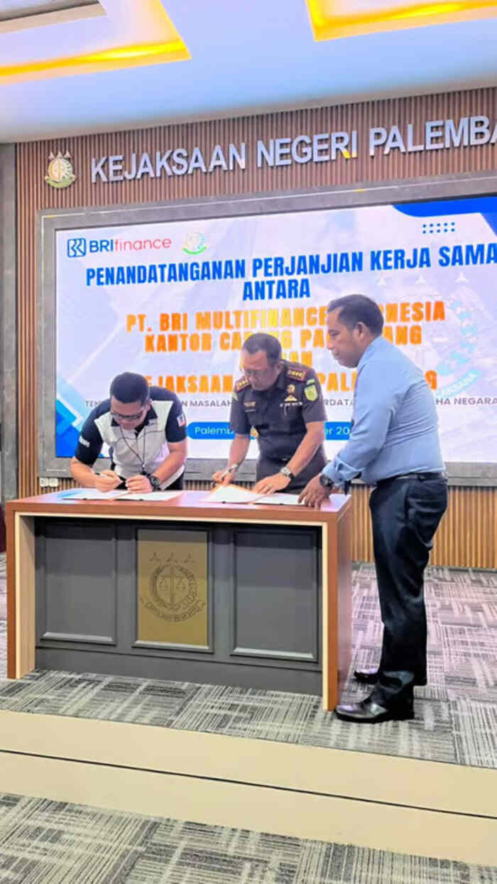 BRI Finance Gandeng Kejari Palembang dalam Penguatan Layanan Pembiayaan dan Penegakan Hukum. Foto : viralsumsel.com