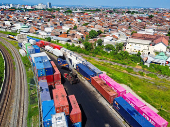 KAI Logistik Kelola Lebih dari 15 Juta Ton Barang. Foto : viralsumsel.com