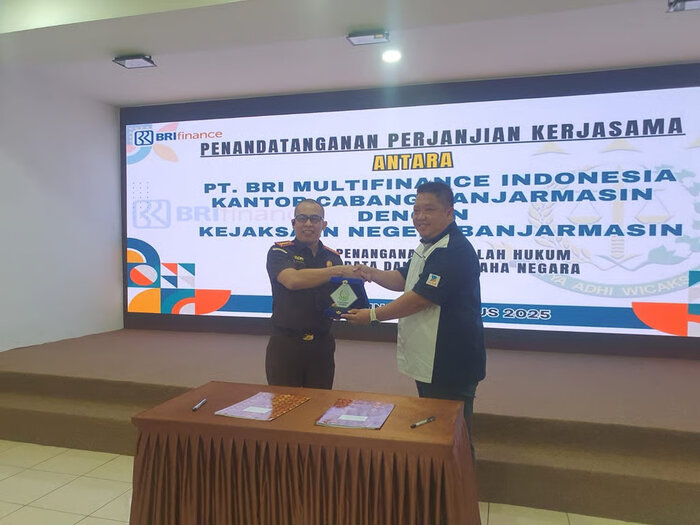 Kolaborasi BRI Finance dengan Kejari Banjarmasin Tingkatkan Kepatuhan dan Tata Usaha Negara. Foto : viralsumsel.com
