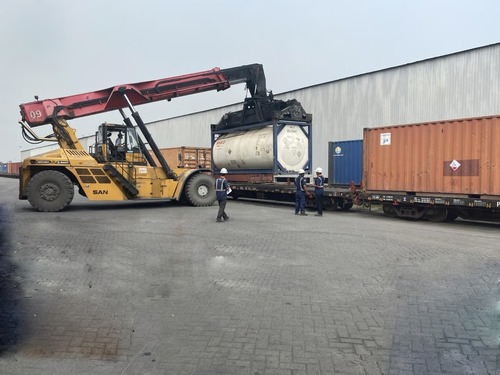 Layanan Limbah B3 KAI Logistik Catat Rekor Kinerja. Foto : viralsumsel.com