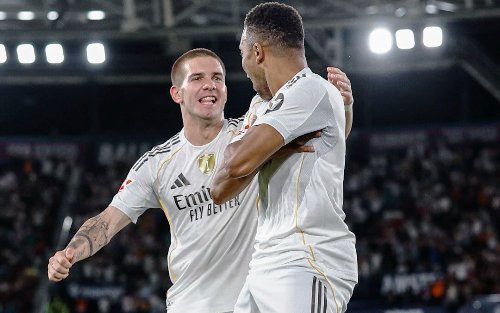 Mbappe Borong Dua Gol, Madrid Lumat Levante dan Mantap di Puncak Klasemen