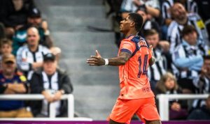 Brace Marcus Rashford Antar Barcelona Tundukkan Newcastle 2-1 di St James’ Park