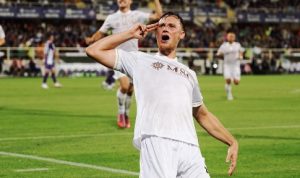 Napoli Rebut Puncak Klasemen Serie A Usai Tumbangkan Fiorentina 3-1