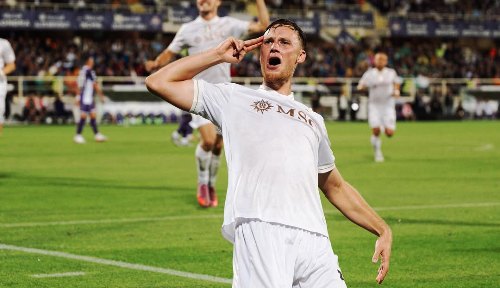 Napoli Rebut Puncak Klasemen Serie A Usai Tumbangkan Fiorentina 3-1