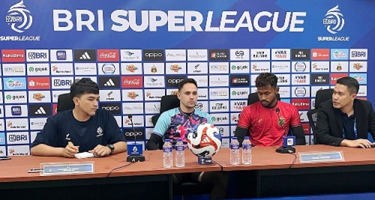 Paul Munster Siapkan Jurus Rahasia untuk Redam Persik Kediri
