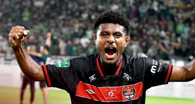 Gol tunggal Persekat dicetak Eduard Rocky Mandosir pada menit ke-95, sekaligus memastikan Laskar Ki Gede Sebayu membawa pulang tiga poin perdana musim ini.